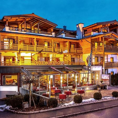 Auhof Wirtshaus&Suiten Kaprun Exterior foto